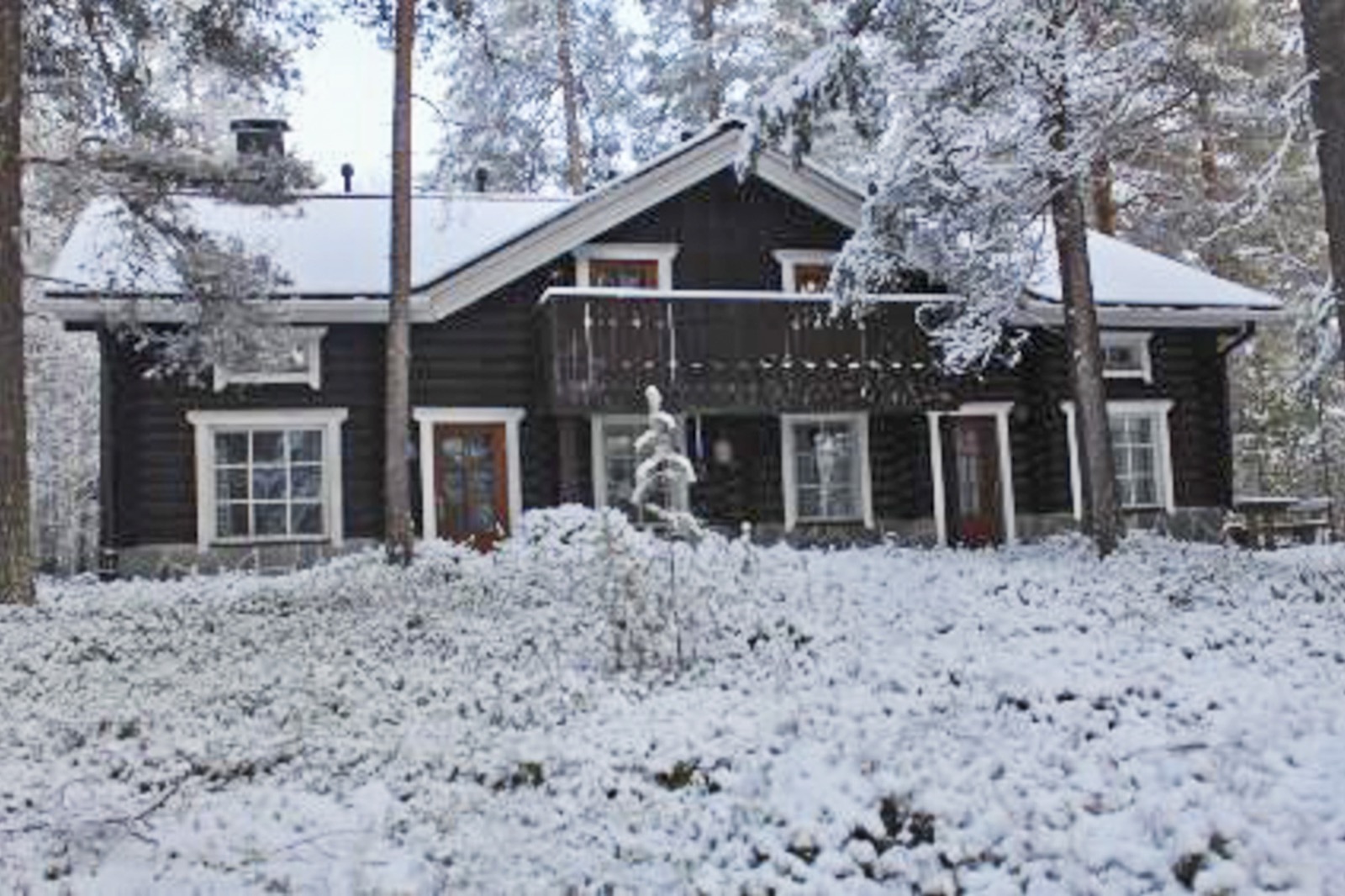 Alppisuomu mökki Suomutunturilla
